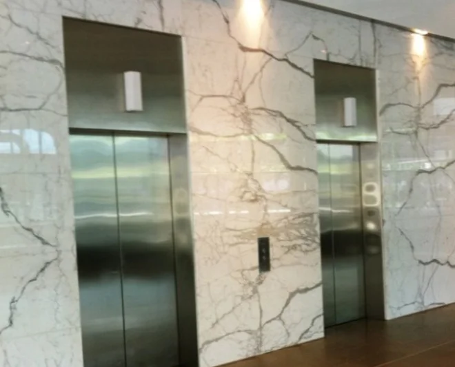 Ốp mặt tường đá marble Vàng Rễ Cây